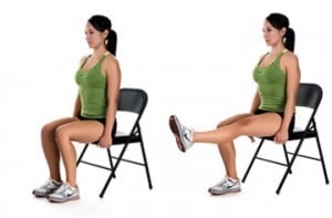 Cómo fortalecer las rodillas con ejercicios sentado
