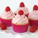 Raspberry-vanilla-cupcakes-